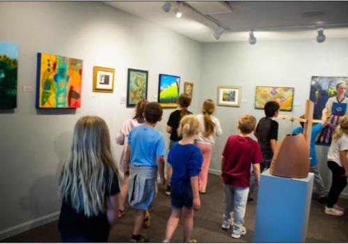 kids touring the gallery